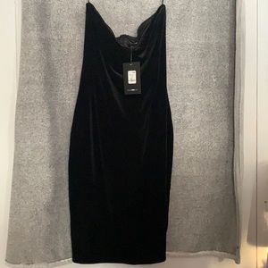Black velvet dress